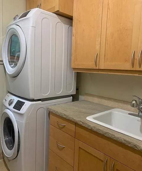 Large Laundry Room