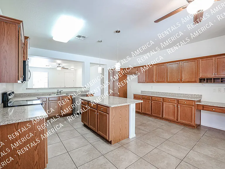 6946 W Harwell Rd — Photo 22