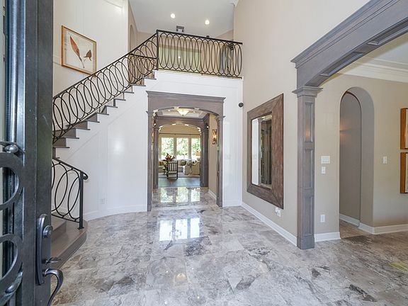 10490 Lake Palmetto