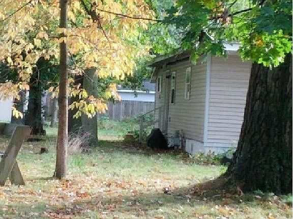 3rd image of 26325 W Grapevine Ave