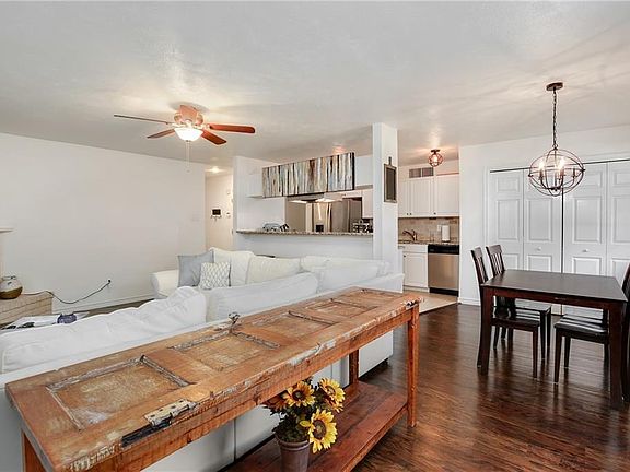 4th image of 5208 Strickland Ave