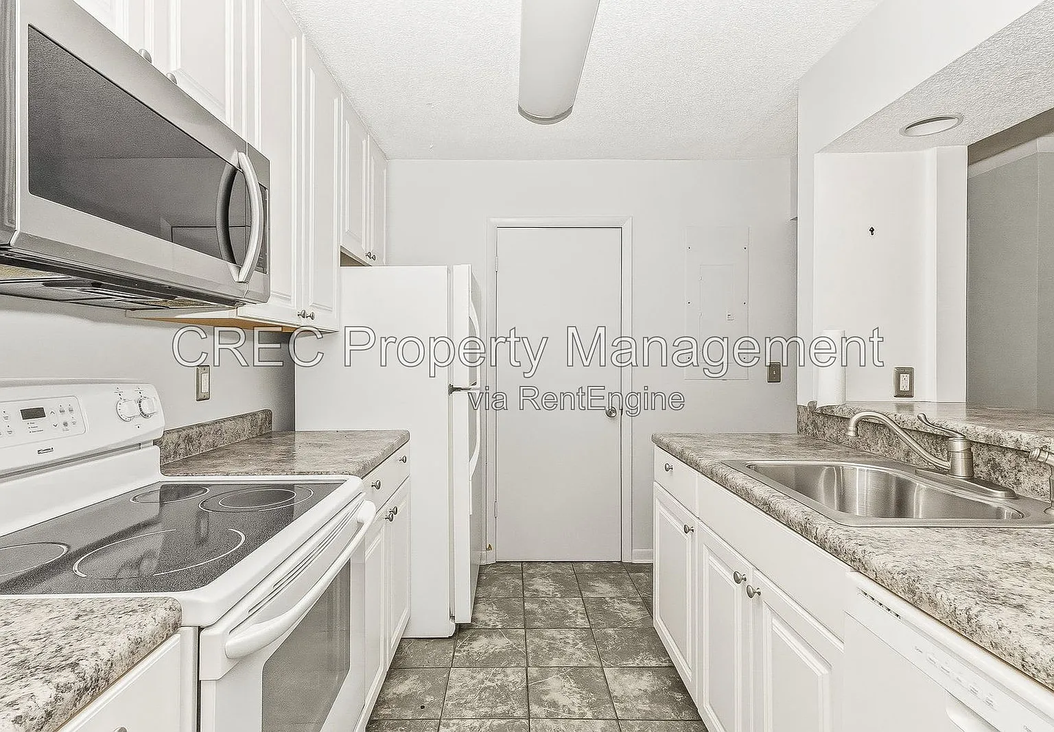 2 bed, 2.5 bath, 1286 sqft, $2,200 — Photo 2