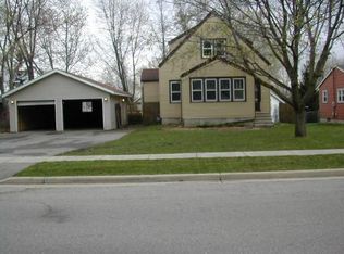 930 Wisconsin Dr, Jefferson, WI 53549