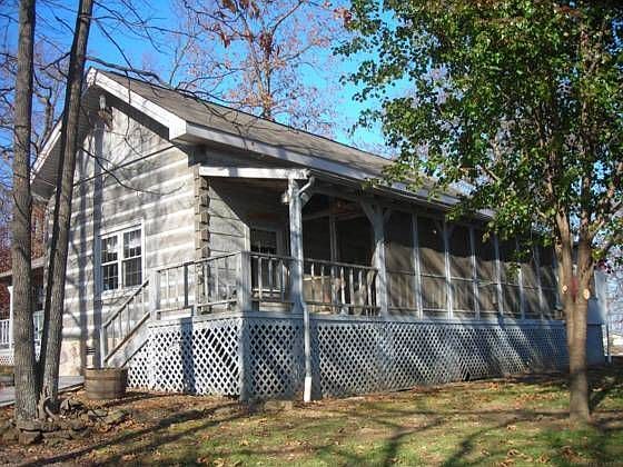 1st image of 271 Hurley Ct
