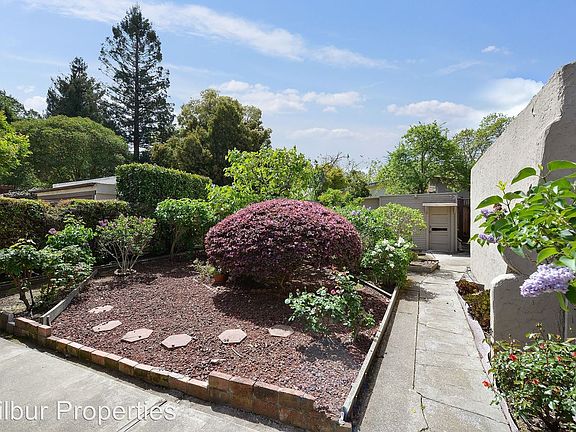 5th image of 2254 Oberlin St