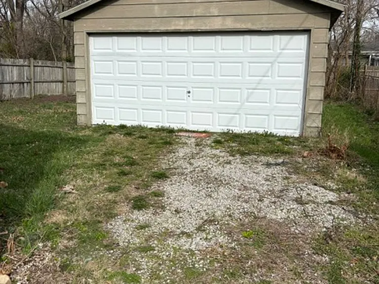 2818 S Villa Dr — Photo 11