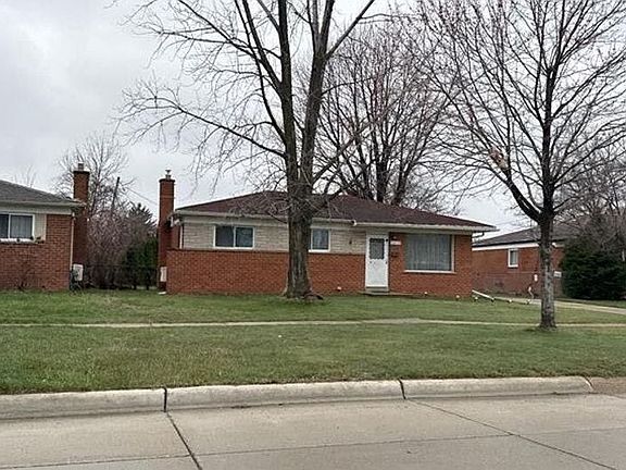 3rd image of 32115 Bunert Rd