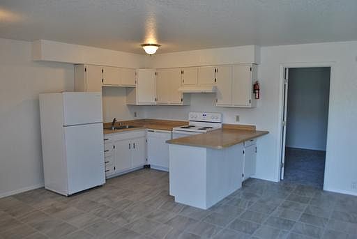 1st image of 1707 E 23rd St APT 01