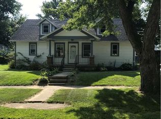 1004 N Walnut St, North Manchester, IN 46962