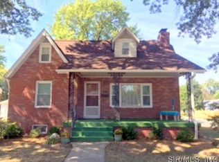 604 S Central Ave, Wood River, IL
