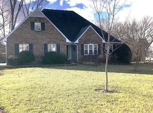 124 Brook Ct, Waynesboro, VA 22980