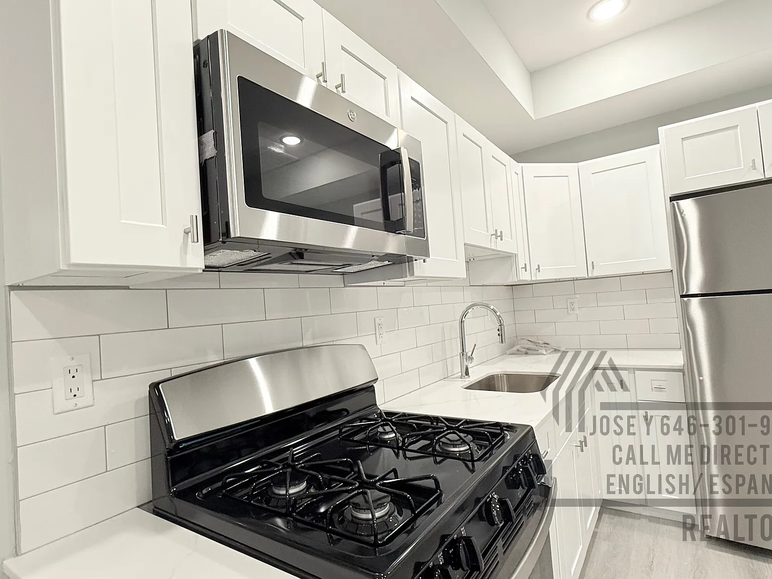 2 bed, $2,618 — Photo 2