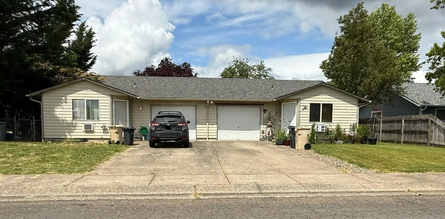 995 W Carolina St — Photo 1