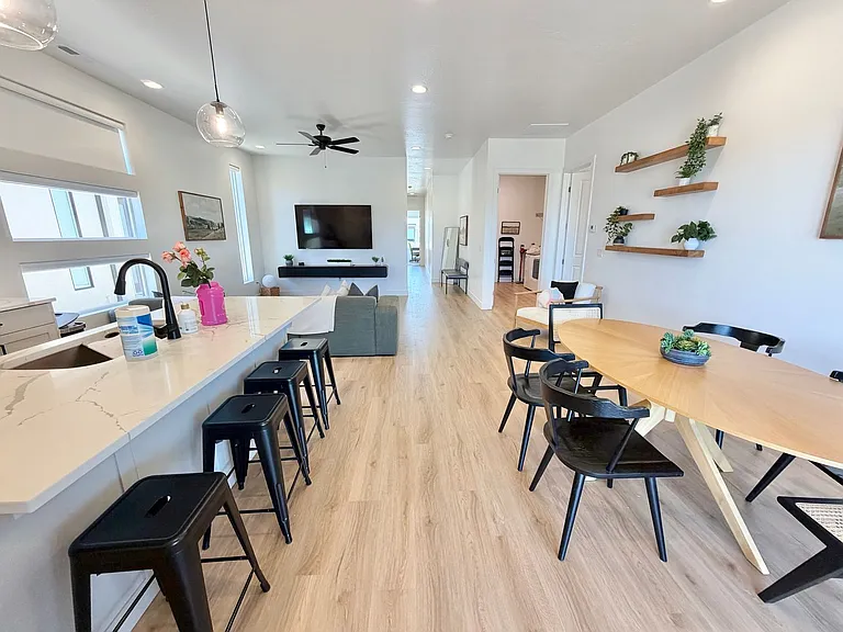 2932 E Snowberry Dr — Photo 9