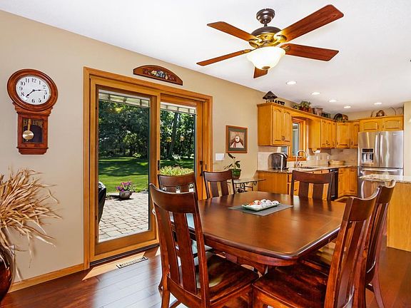 2nd image of 4034 Beverly Dr