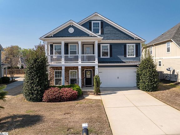 4th image of 208 Clairhill Ct