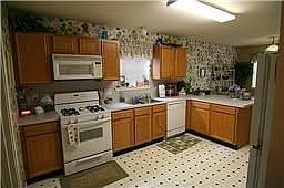 4th image of 21713 Holly Leaf Ct