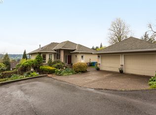 15607 SE Oatfield Rd, Milwaukie, OR 97267
