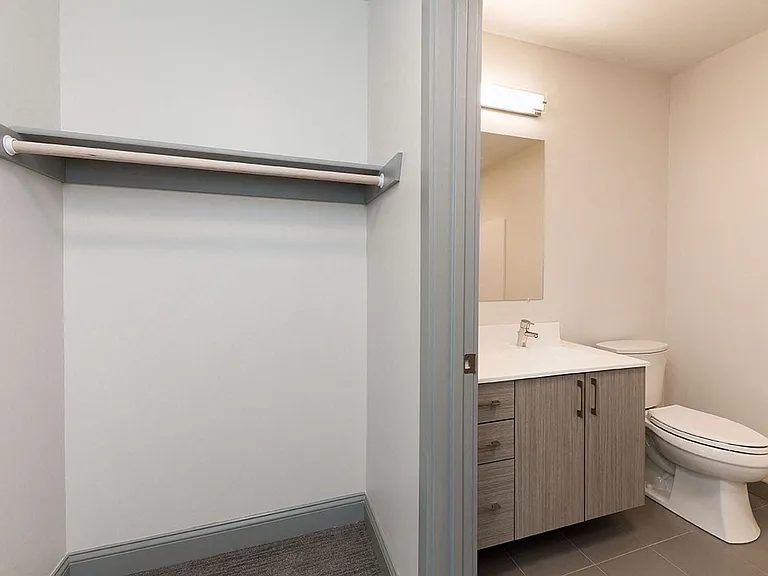 735 Truman Apartments — Photo 11