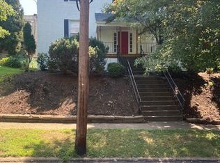 422 4th St APT 4, Oakmont, PA