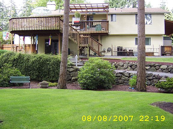 3rd image of 9821 62nd Avenue Ct E