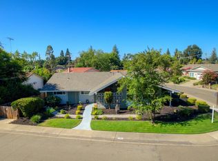 7784 Palmyra Dr, Fair Oaks, CA 95628