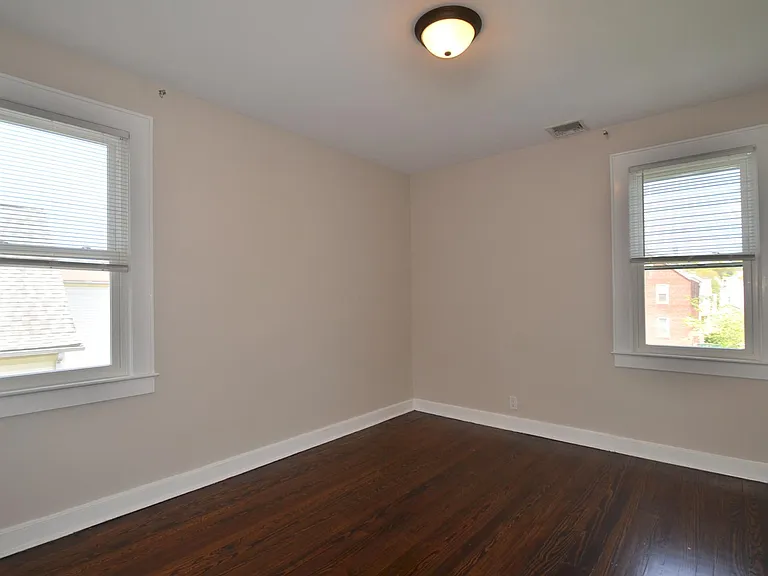 113 Willard St — Photo 13