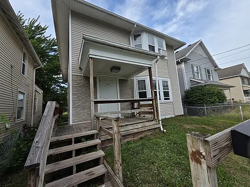 1840 Cone St Photo 1
