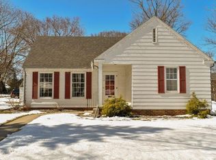 712 S Hampton St, Fairmont, MN 56031