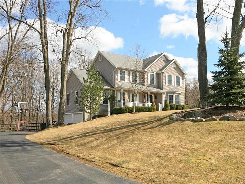 Picture Perfect Colonial