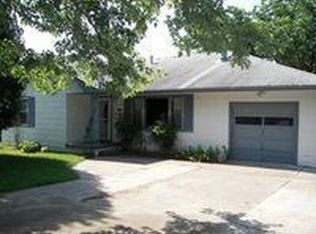 421 W 1st St, Ada, OK 74820