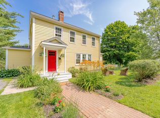 10 Pleasant St, Hallowell, ME 04347