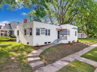 1708 Woodland Ave, Davenport, IA 52803