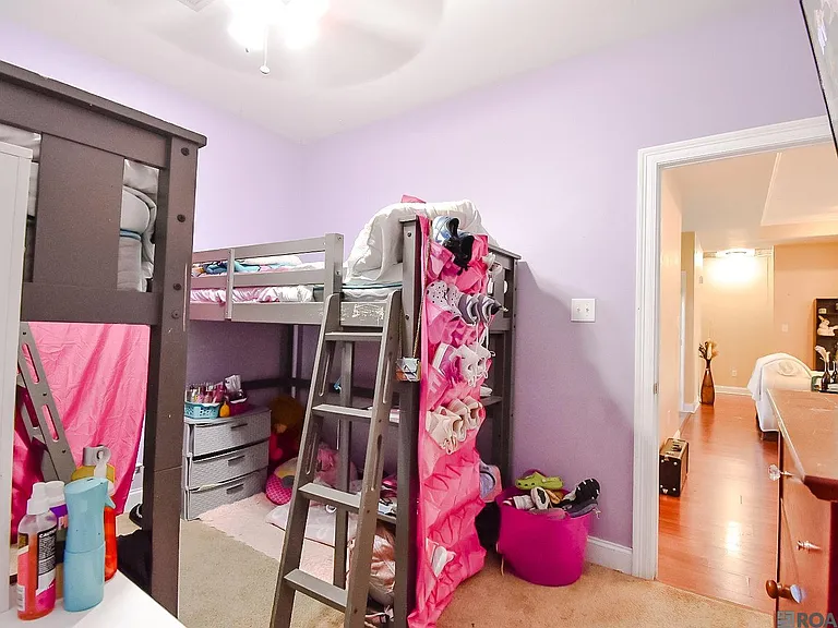 121 Therease Dr — Photo 6