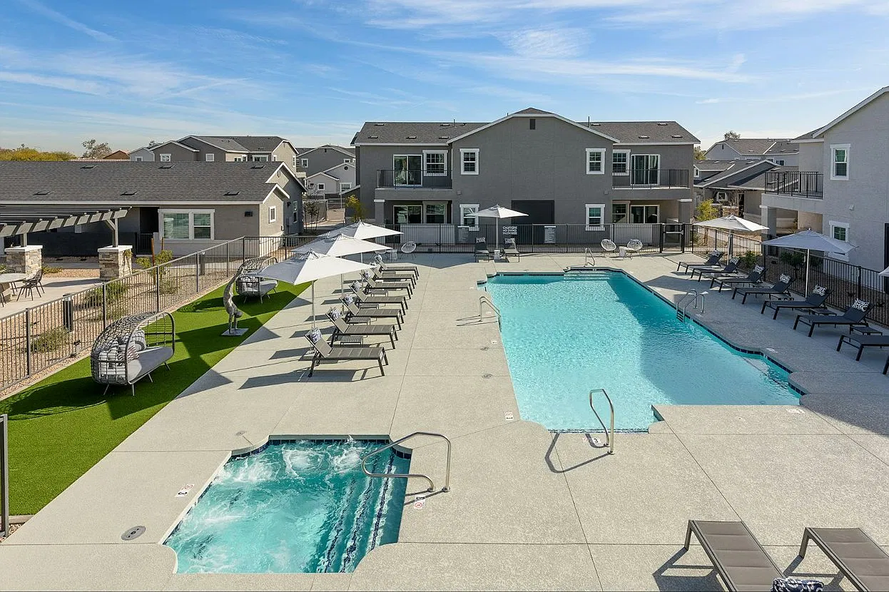 S 90th Ln, Tolleson — Photo 4