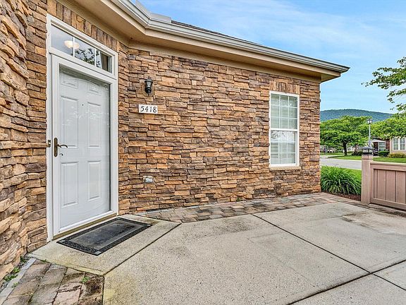 5th image of 5418 Orchard Villas Cir
