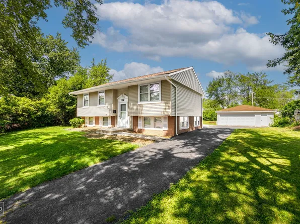 2501 Pomo Ct, Sauk Village, IL 60411