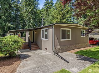 8021 Old Pacific Highway N #11, Castle Rock, WA 98611