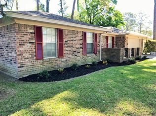 7310 Ironwood Ln, Baytown, TX 77521