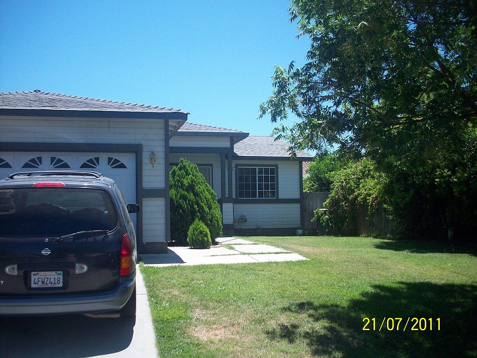 1st image of 174 Brook Hollow Dr