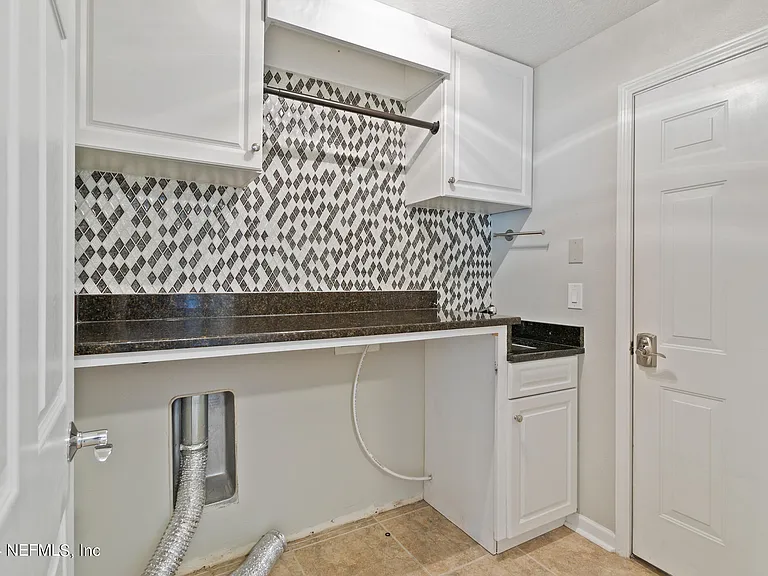 13402 Long Cypress Trl — Photo 32