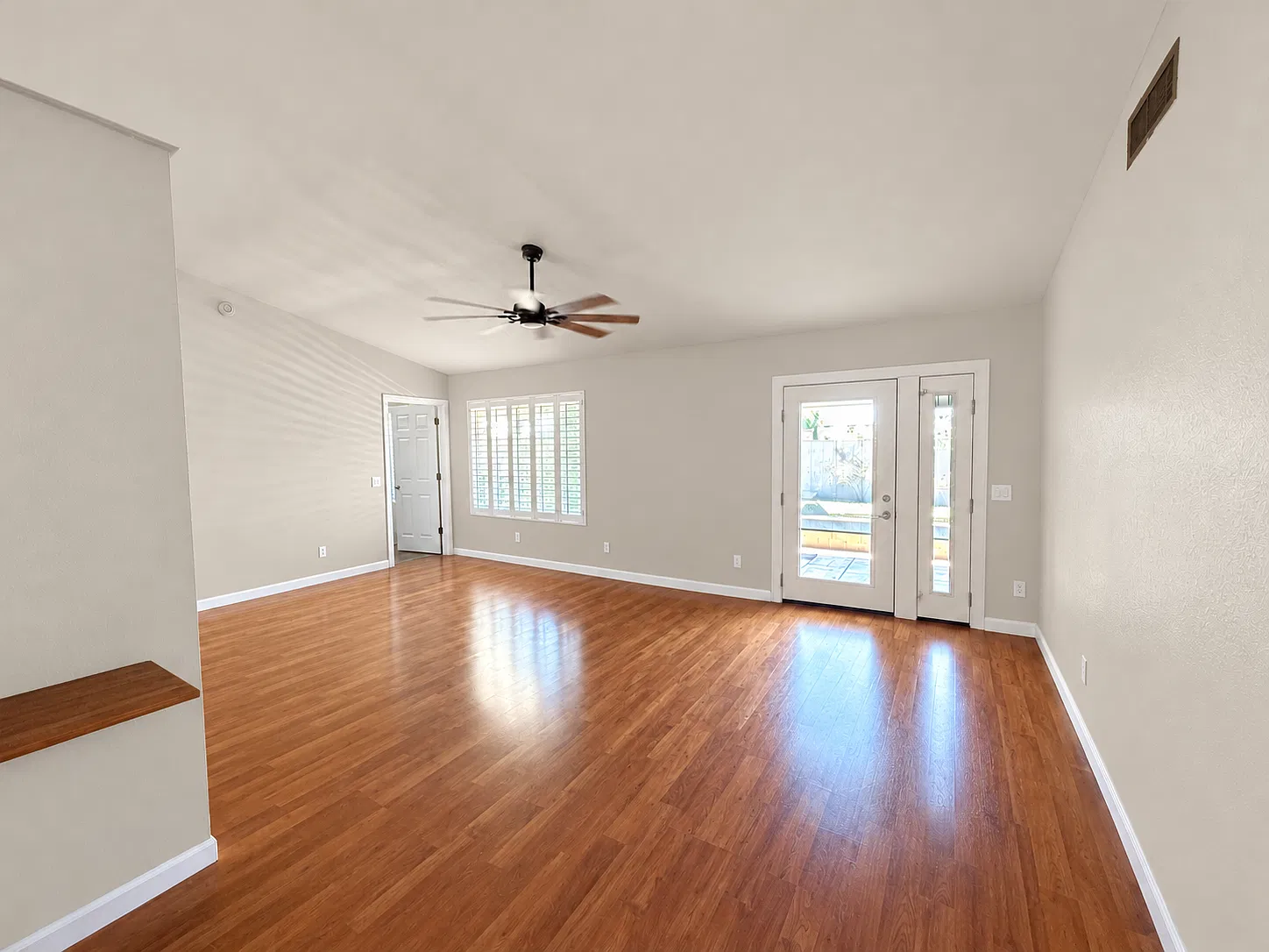 3 bed, 1264 sqft, $2,695 — Photo 1