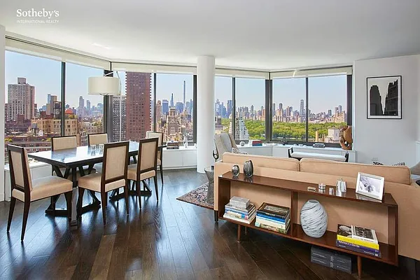 Rented by Sotheby's International Realty | media 1