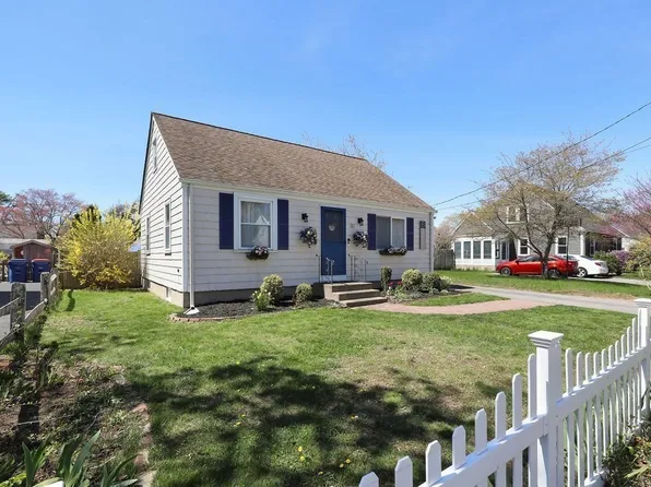30 Haig Ave, Seekonk, MA 02771