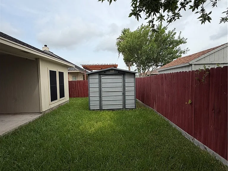 6230 Queen Jane St — Photo 22