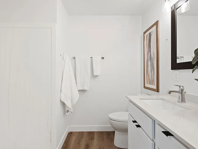 4415 Valley View Rd — Photo 13