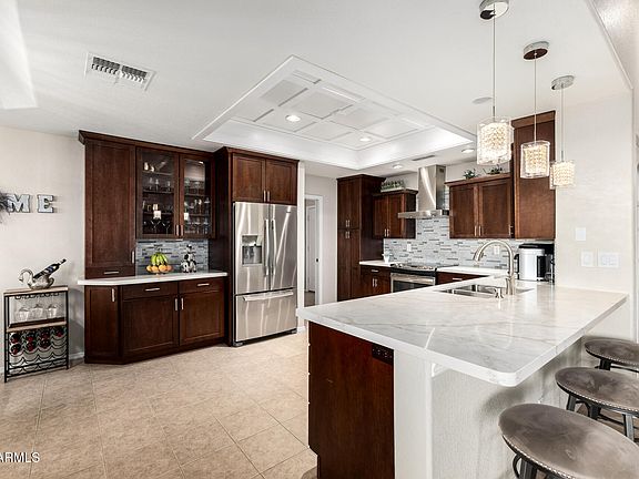 5th image of 2607 S COPPERWOOD --
