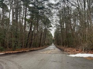 51 River Dr, Millville, NJ 08332