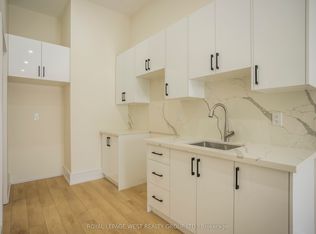 266 Kennedy Rd #BASEMENT, Toronto, ON M1N 3P5