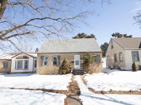 1168 Lane Pl, Saint Paul, MN 55106